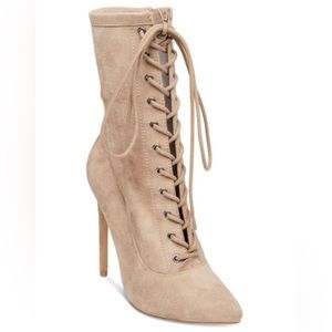 Steve Madden Satisfied Laced-Up Boots